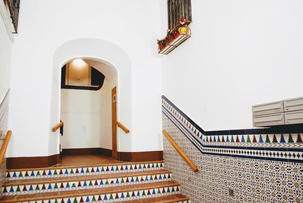 Loft Con Estilo Y Terraza En Centro Historico Διαμέρισμα Βαλένθια Εξωτερικό φωτογραφία
